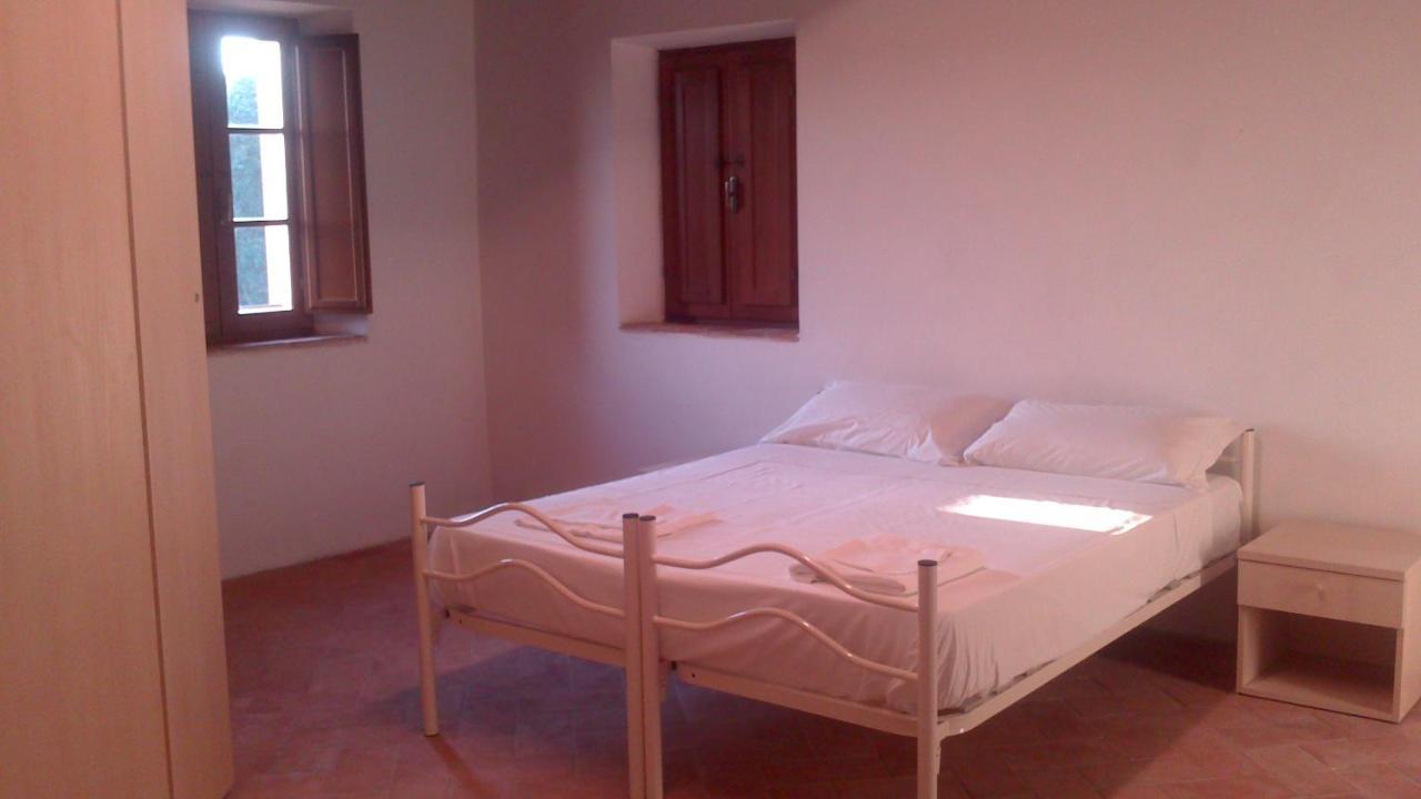 Hostal Badia Алтопасчио Экстерьер фото